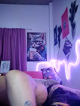 Snapshot of foxylena_latinalicious69 chatting on October 4, 2025, 12:39 pm foxylena latinalicious69 online show from October 4, 2025, 12:39 pm