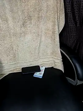 Hey Jully online show from September 29, 2025, 5:14 am