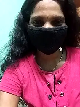 Hot Vennila online show from September 19, 2025, 3:38 pm