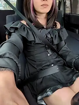 takusaki223 online show from October 21, 2025, 4:45 am