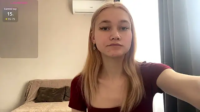 Snapshot of TwinedPeril chatting on October 28, 2025, 7:07 am TwinedPeril online show from October 28, 2025, 7:07 am