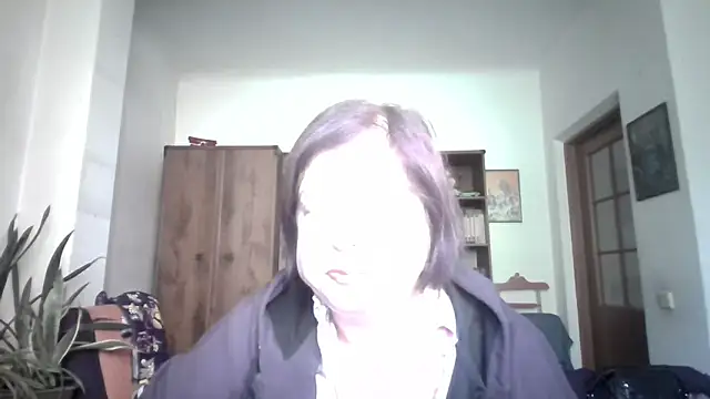 Snapshot of Violet_Pulse chatting on October 3, 2025, 11:56 am Violet Pulse online show from October 3, 2025, 11:56 am