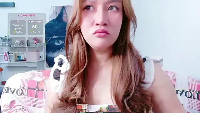 Snapshot of Lalacream12 chatting on February 2, 2026, 7:35 pm Lalacream12 online show from February 2, 2026, 7:35 pm