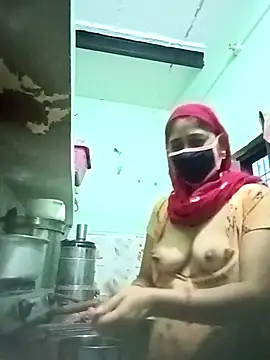 Cute-Charvii online show from April 29, 2026, 12:37 am