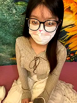 Snapshot of AZ37866 chatting on September 30, 2025, 2:17 am AZ37866 online show from September 30, 2025, 2:17 am