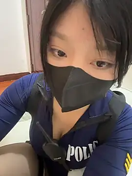 Snapshot of AZ37866 chatting on October 19, 2025, 9:34 am AZ37866 online show from October 19, 2025, 9:34 am