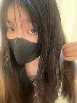 Snapshot of AZ37866 chatting on October 16, 2025, 2:42 am AZ37866 online show from October 16, 2025, 2:42 am