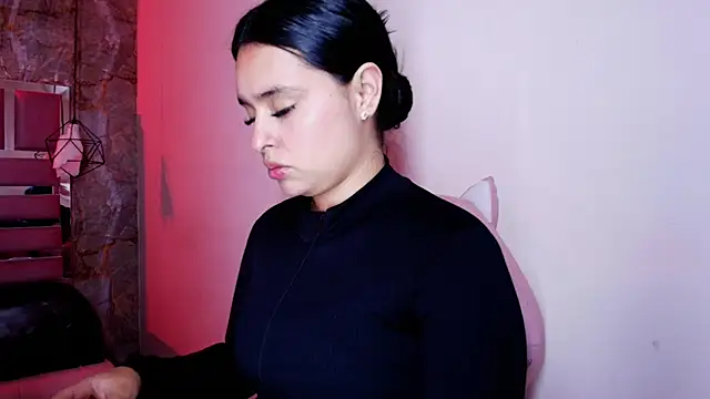 Snapshot of lorem_adams chatting on October 6, 2025, 12:17 pm lorem adams online show from October 6, 2025, 12:17 pm