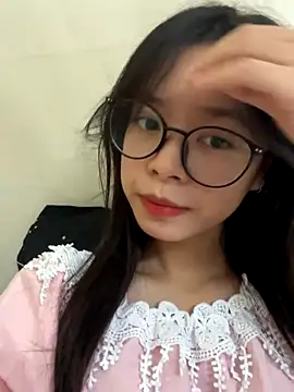Snapshot of mau15_ chatting on September 20, 2025, 6:07 am mau15 online show from September 20, 2025, 6:07 am