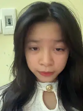 Snapshot of mau15_ chatting on September 28, 2025, 2:35 pm mau15 online show from September 28, 2025, 2:35 pm