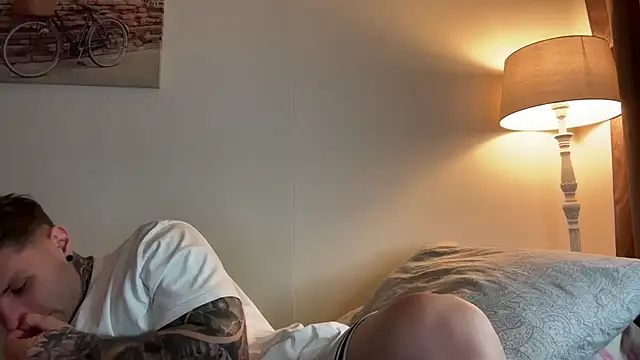 Larsskeet online show from September 29, 2025, 1:06 pm