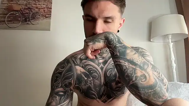 Larsskeet online show from September 28, 2025, 10:44 am