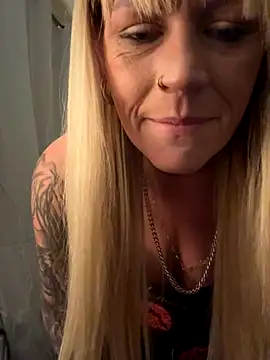 Carmen36XX online show from September 22, 2025, 10:49 pm