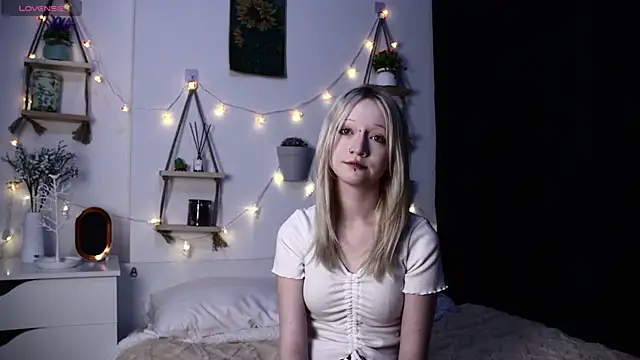 Snapshot of ArcticaRyder chatting on September 25, 2025, 7:14 am ArcticaRyder online show from September 25, 2025, 7:14 am