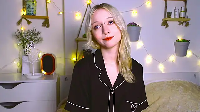 Snapshot of ArcticaRyder chatting on September 26, 2025, 8:21 am ArcticaRyder online show from September 26, 2025, 8:21 am