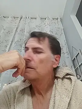 Snapshot of sayeaprayer65 chatting on October 9, 2025, 6:19 pm sayeaprayer65 online show from October 9, 2025, 6:19 pm