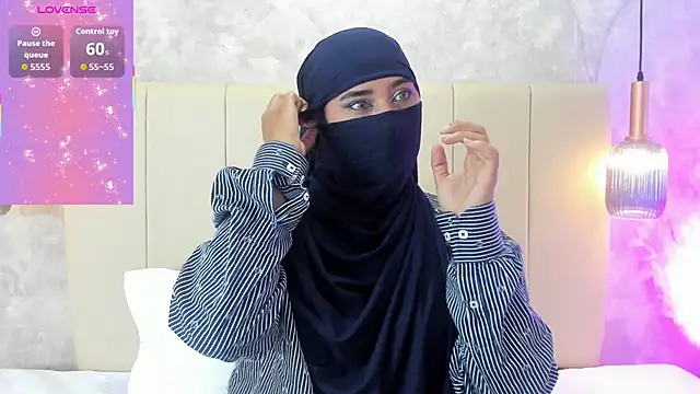 Snapshot of Daksha_a chatting on October 23, 2025, 6:50 pm Daksha a online show from October 23, 2025, 6:50 pm