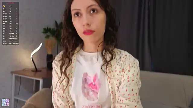 Snapshot of DelilahConsalvo chatting on October 26, 2025, 4:24 am DelilahConsalvo online show from October 26, 2025, 4:24 am