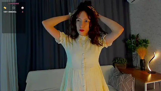 Snapshot of DelilahConsalvo chatting on September 27, 2025, 6:03 pm DelilahConsalvo online show from September 27, 2025, 6:03 pm