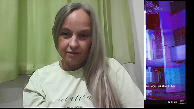 B i r d i e online show from September 21, 2025, 8:14 pm