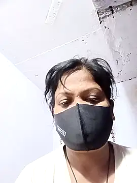 Mona darling21 online show from March 17, 2026, 4:37 am