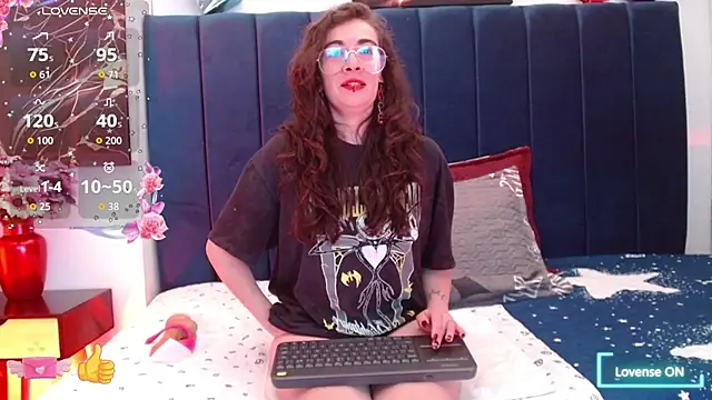 Snapshot of Violet_wish chatting on September 26, 2025, 1:29 pm Violet wish online show from September 26, 2025, 1:29 pm