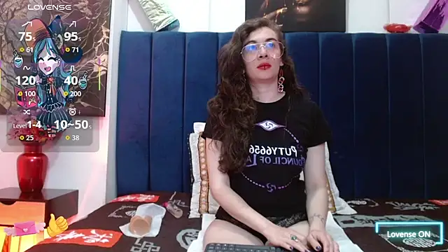 Snapshot of Violet_wish chatting on October 28, 2025, 2:38 pm Violet wish online show from October 28, 2025, 2:38 pm