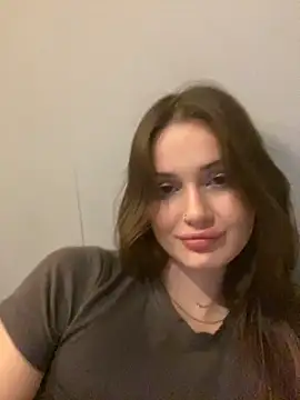 Snapshot of SoShyEmmyyy chatting on September 21, 2025, 5:40 pm SoShyEmmyyy online show from September 21, 2025, 5:40 pm