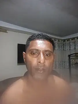 Snapshot of kingVibeX chatting on September 29, 2025, 7:52 pm kingVibeX online show from September 29, 2025, 7:52 pm