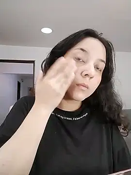 Snapshot of ChloeNoire chatting on October 19, 2025, 12:13 am ChloeNoire online show from October 19, 2025, 12:13 am