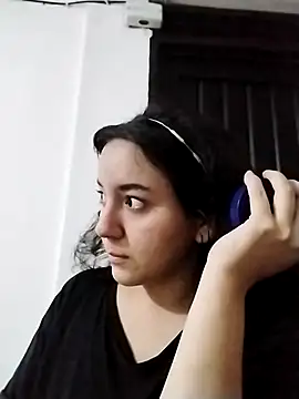 Snapshot of ChloeNoire chatting on October 12, 2025, 2:35 am ChloeNoire online show from October 12, 2025, 2:35 am