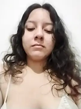 Snapshot of ChloeNoire chatting on November 5, 2025, 3:09 am ChloeNoire online show from November 5, 2025, 3:09 am