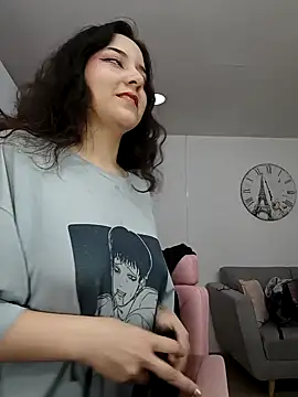 Snapshot of ChloeNoire chatting on October 8, 2025, 2:35 am ChloeNoire online show from October 8, 2025, 2:35 am