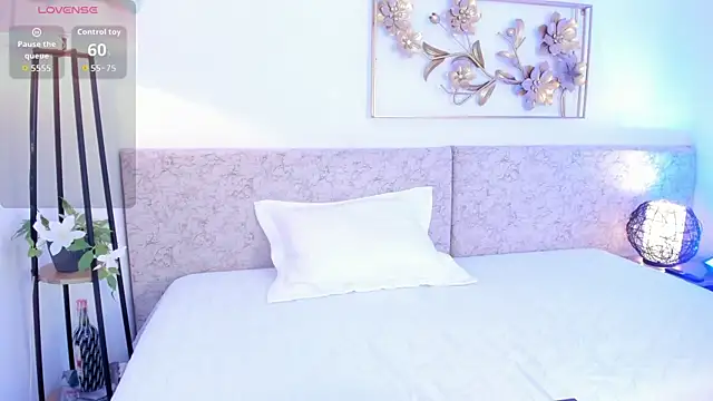 Snapshot of _Malak chatting on November 1, 2025, 6:24 pm Malak online show from November 1, 2025, 6:24 pm