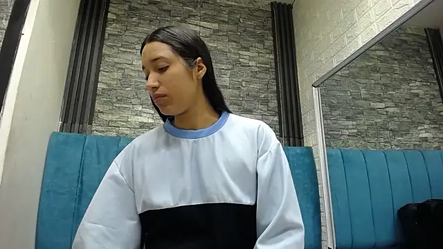 Snapshot of Lil_Rose2006 chatting on March 2, 2026, 12:34 pm Lil Rose2006 online show from March 2, 2026, 12:34 pm