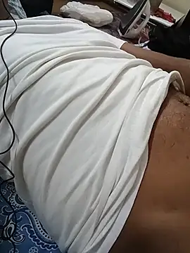 ROXX121 online show from October 7, 2025, 12:00 am