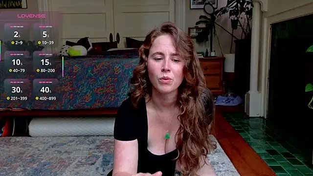 Snapshot of wutangwendy chatting on June 2, 2026, 7:14 pm wutangwendy online show from June 2, 2026, 7:14 pm