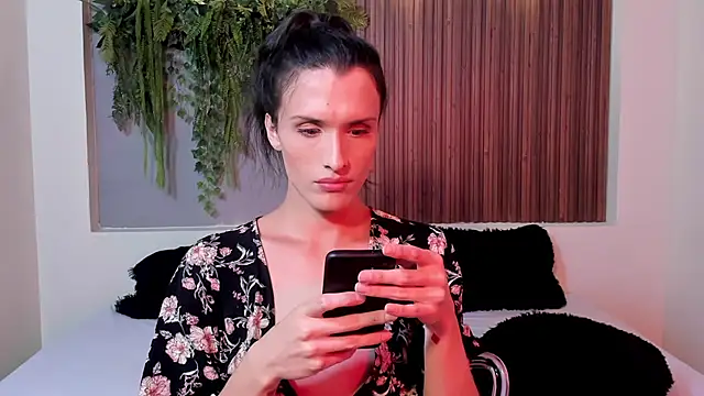 Snapshot of IsabelFernandez chatting on September 26, 2025, 6:31 am IsabelFernandez online show from September 26, 2025, 6:31 am