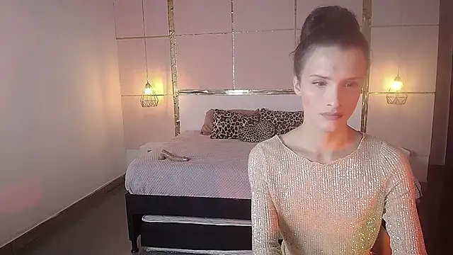 Snapshot of IsabelFernandez chatting on October 21, 2025, 3:39 am IsabelFernandez online show from October 21, 2025, 3:39 am