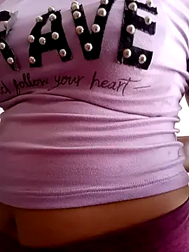 Snapshot of EllaCute_Young chatting on September 26, 2025, 8:16 pm EllaCute Young online show from September 26, 2025, 8:16 pm