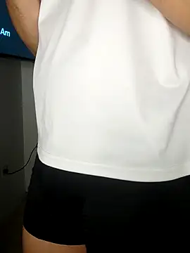 Snapshot of Mason_grey chatting on October 9, 2025, 2:01 am Mason grey online show from October 9, 2025, 2:01 am