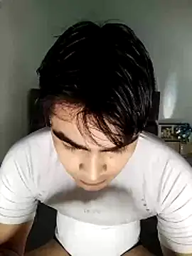 Mason grey online show from December 17, 2025, 1:32 am