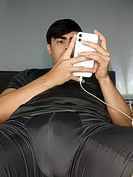 Snapshot of Mason_grey chatting on October 4, 2025, 2:13 am Mason grey online show from October 4, 2025, 2:13 am