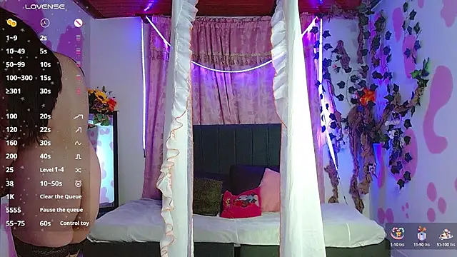 Snapshot of noa_dam chatting on September 30, 2025, 1:22 am noa dam online show from September 30, 2025, 1:22 am