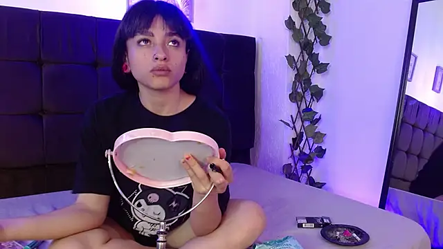 Snapshot of YessBoobs0 chatting on October 30, 2025, 4:44 am YessBoobs0 online show from October 30, 2025, 4:44 am