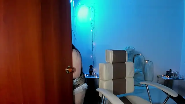 Snapshot of N-aughty_C-harlotte chatting on September 24, 2025, 1:02 am N-aughty C-harlotte online show from September 24, 2025, 1:02 am