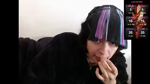 Snapshot of Acelinrose chatting on October 8, 2025, 12:07 pm Acelinrose online show from October 8, 2025, 12:07 pm