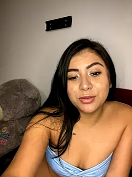 Snapshot of Chloe_Dolce chatting on October 3, 2025, 2:37 am Chloe Dolce online show from October 3, 2025, 2:37 am