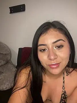 Snapshot of Chloe_Dolce chatting on October 9, 2025, 12:55 am Chloe Dolce online show from October 9, 2025, 12:55 am