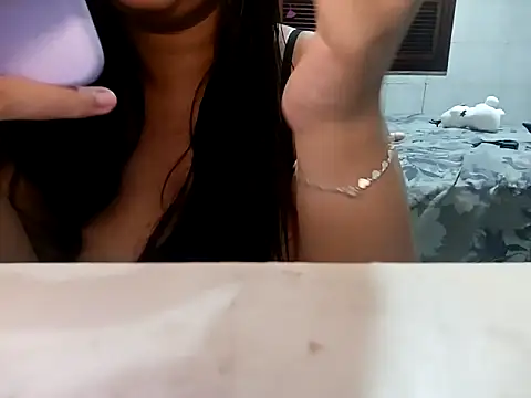 Snapshot of hellenzinhadelicinha chatting on September 21, 2025, 4:45 pm hellenzinhadelicinha online show from September 21, 2025, 4:45 pm